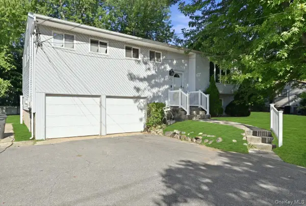 357 Town Line Road, East Northport, NY 11731