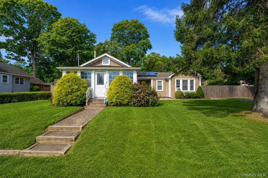 30 Pansy Road, Rocky Point, NY 11778 - #2