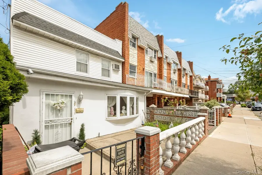 69-11 62nd Drive, Middle Village, NY 11379 - #3