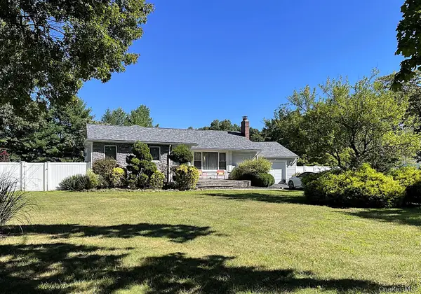 79 Fulton Boulevard, Commack, NY 11725