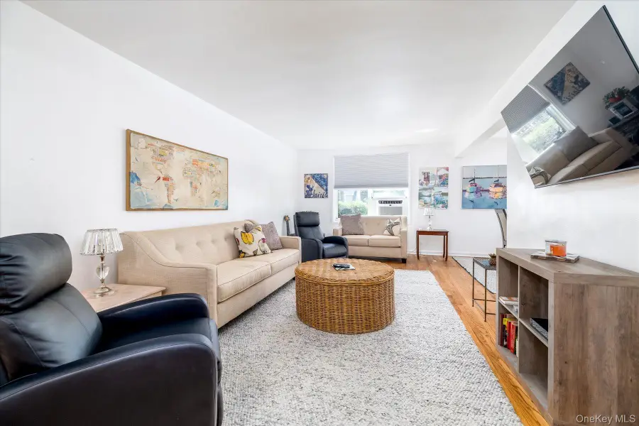 194 Smith Street #1Q, Freeport, NY 11520 - #2