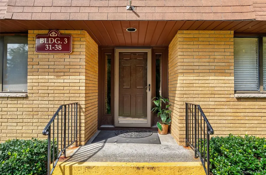 38 Richard Court, Pomona, NY 10970 - #3