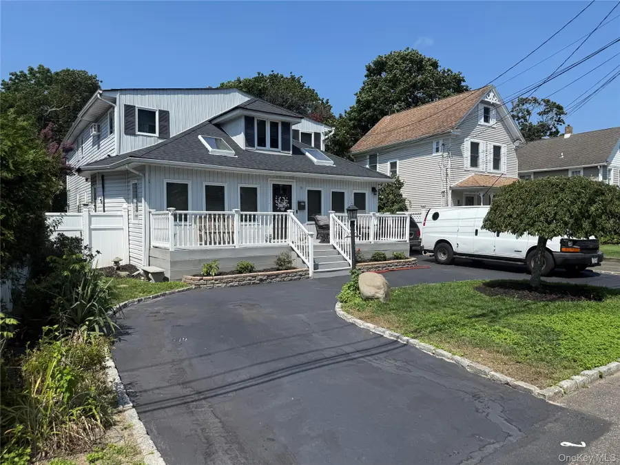 9 Watson Street, East Islip, NY 11730 - #2