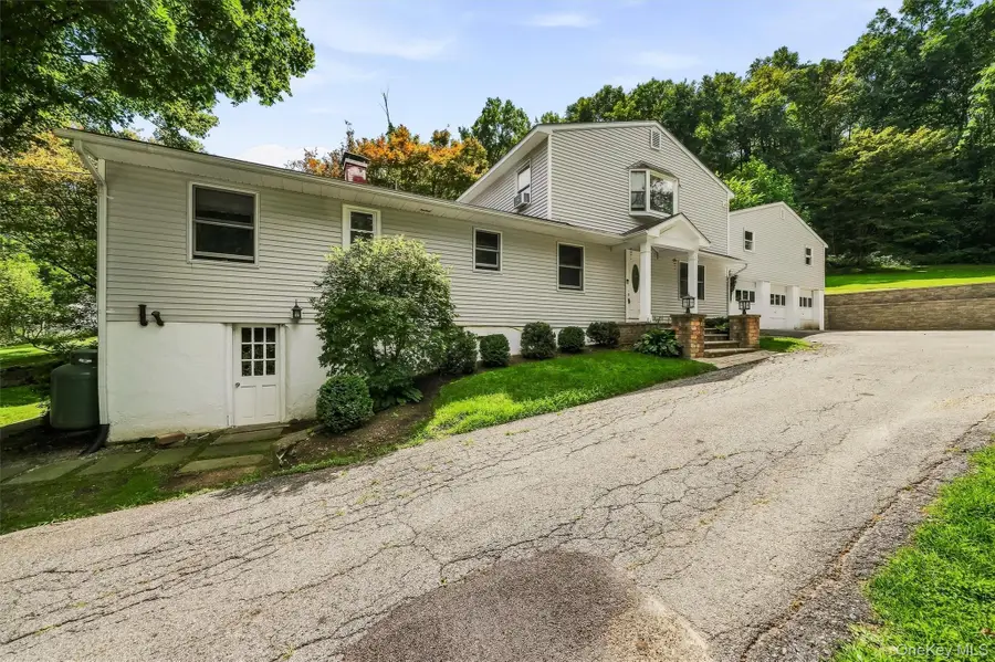88 Pines Bridge Road, Mount Kisco, NY 10549 - #3