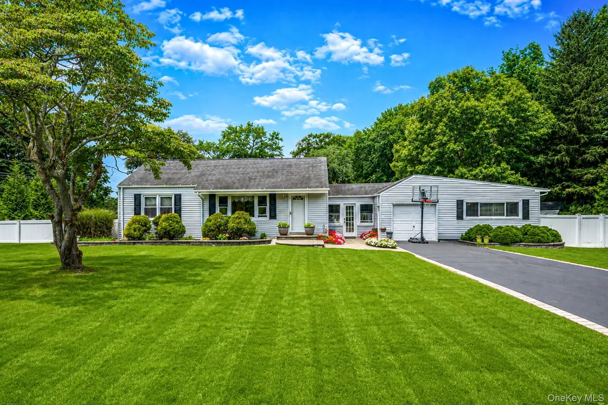 19 Ridgeley Road, Smithtown, NY 11787 - #1