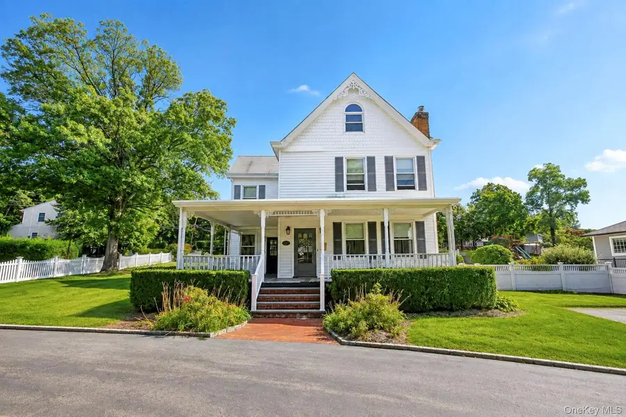 104 Bayville Avenue, Bayville, NY 11709 - #2
