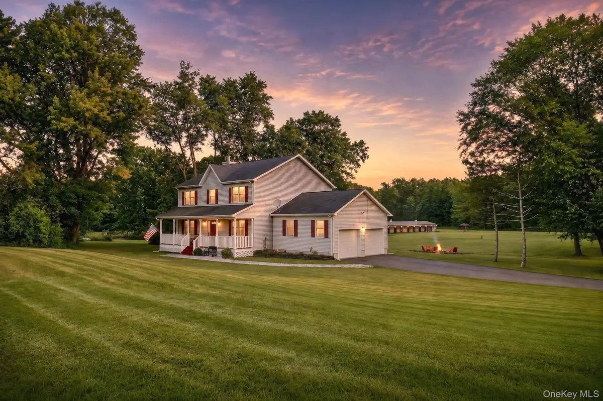 1 Sean Court, Rock Tavern, NY 12575 - #1