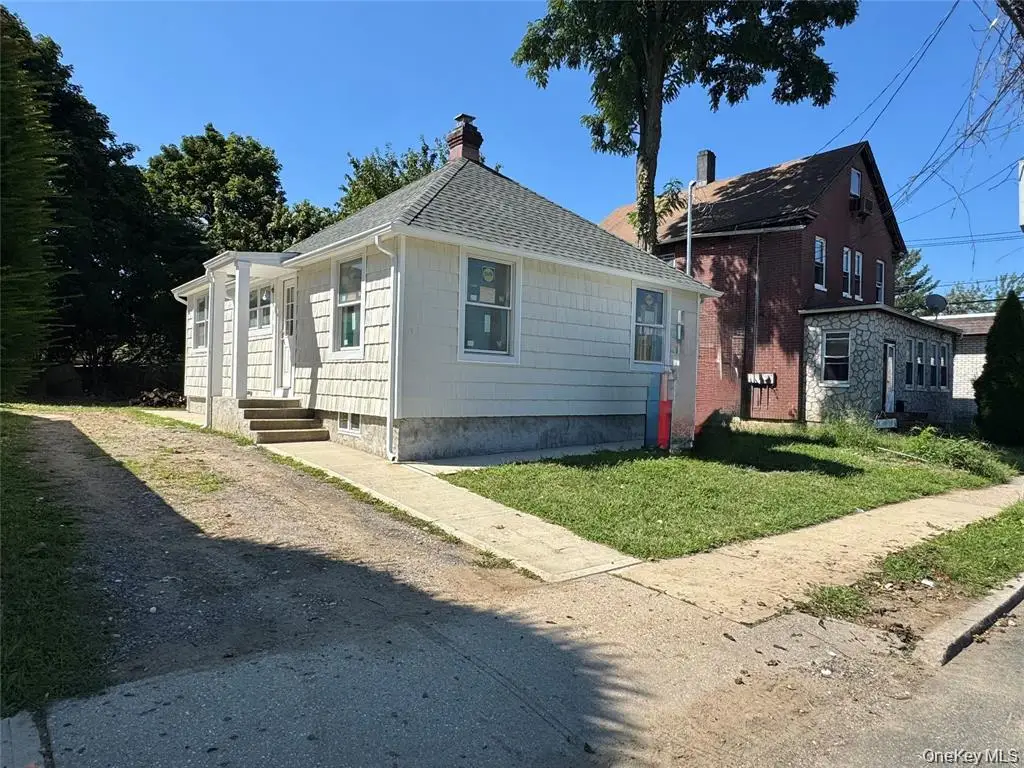 98 Steamboat Road, Great Neck, NY 11024 - #1