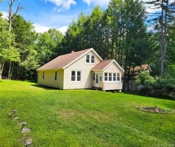 240 Sgt Andrew Brucher Road, Smallwood, NY 12778