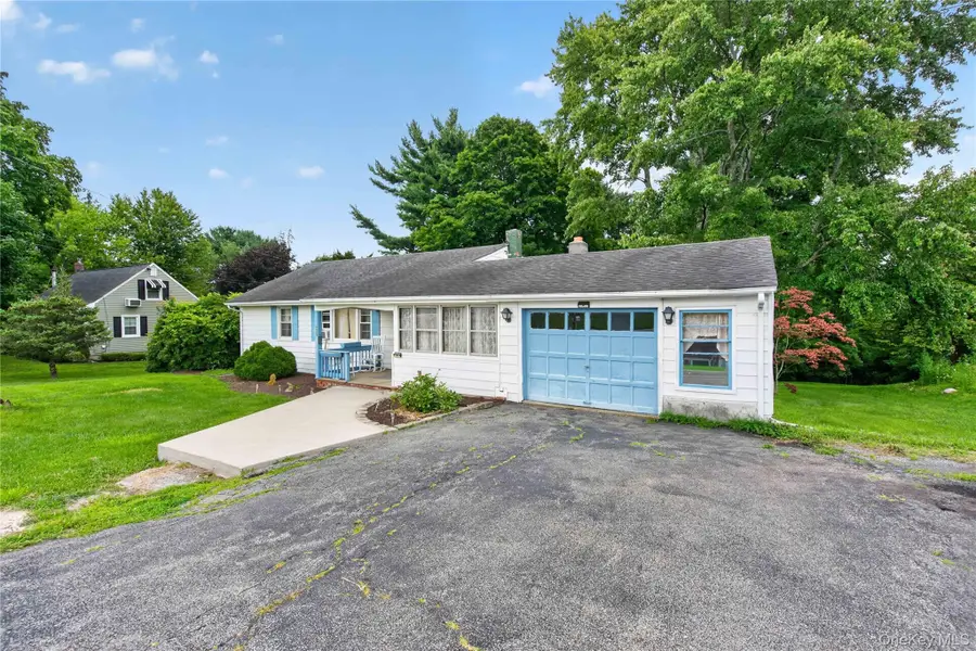 566 Lakeside Road, Newburgh, NY 12550 - #2