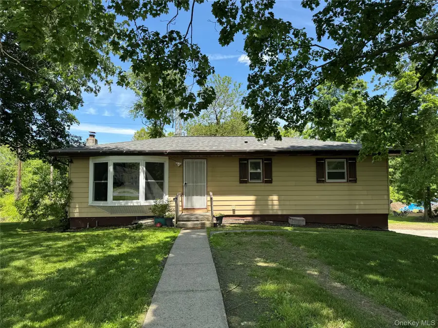 1 Corine Drive, Poughkeepsie, NY 12601 - #2