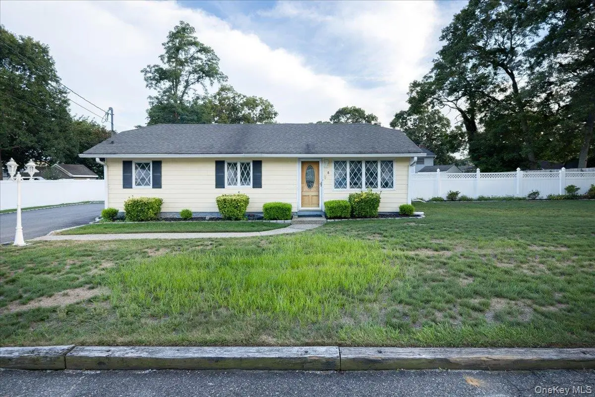 8 Doradell Drive, Holbrook, NY 11741 - #1