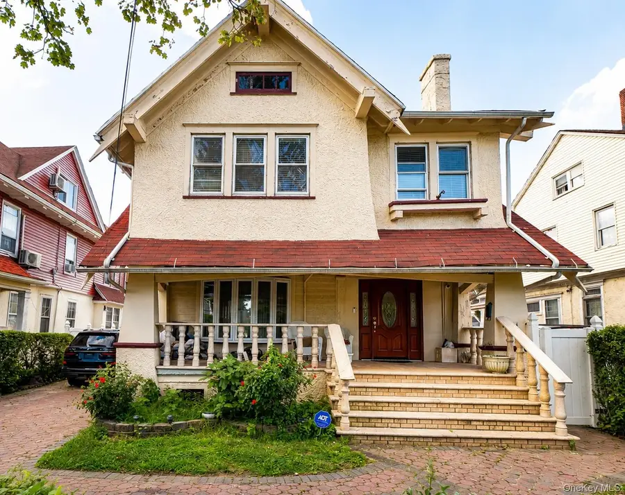 8564 104th Street, Richmond Hill, NY 11418 - #2