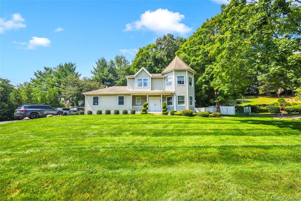 169 S Pascack Road, Nanuet, NY 10954 - #1