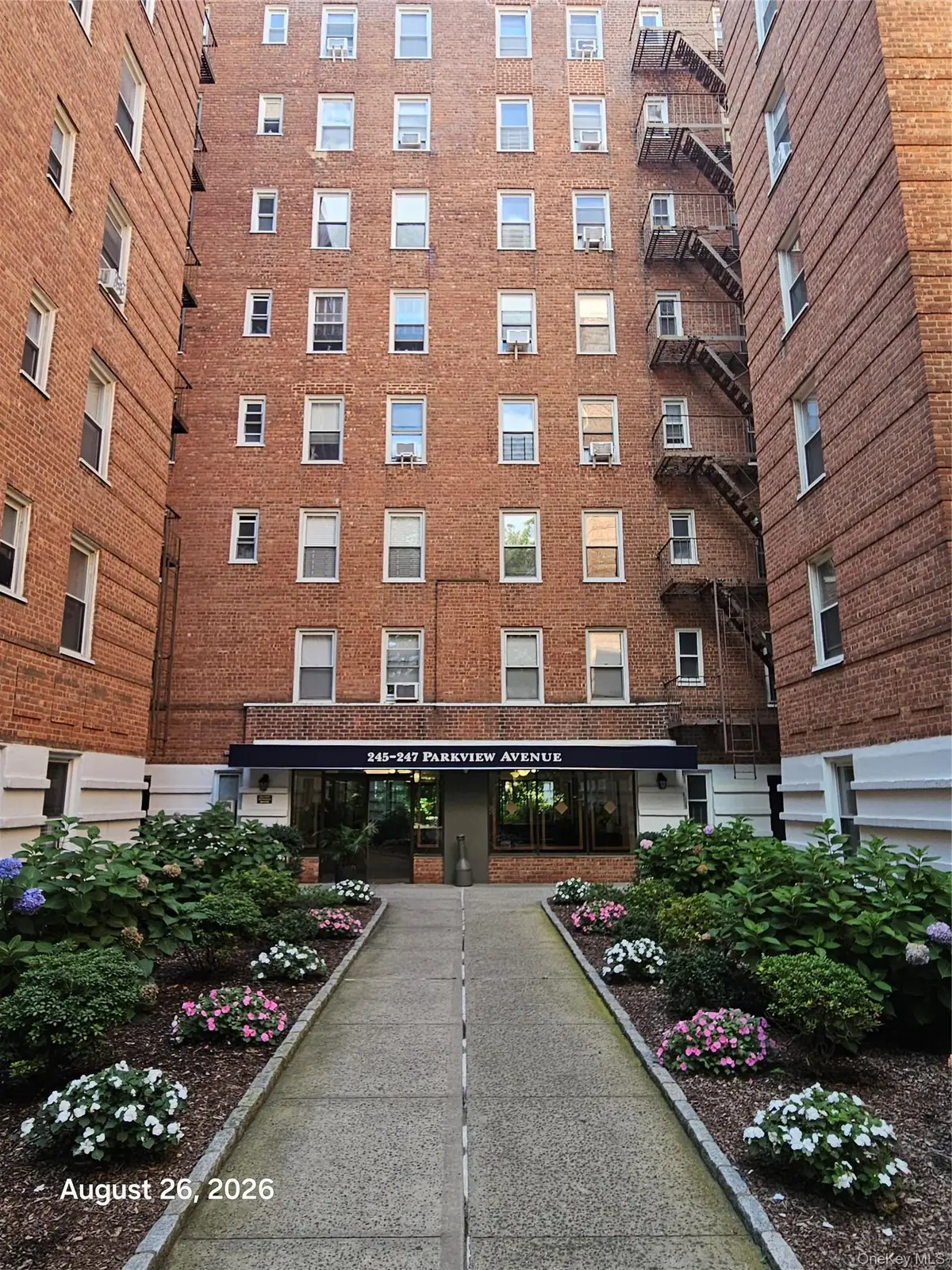 247 Parkview Avenue #5L, Bronxville, NY 10708 - #1