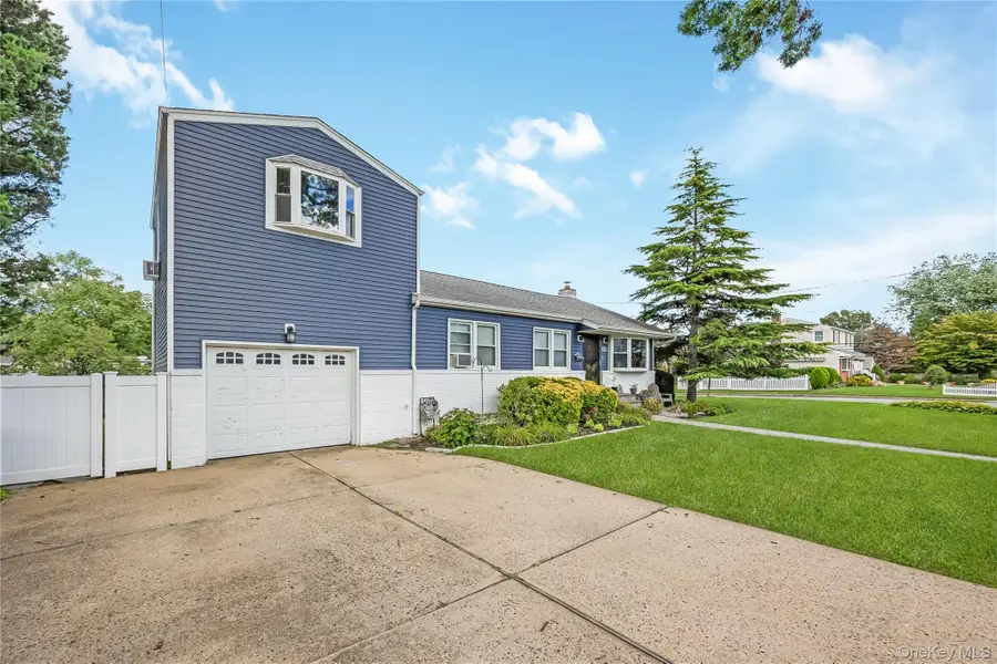 108 Woods Avenue, Malverne, NY 11565 - #2