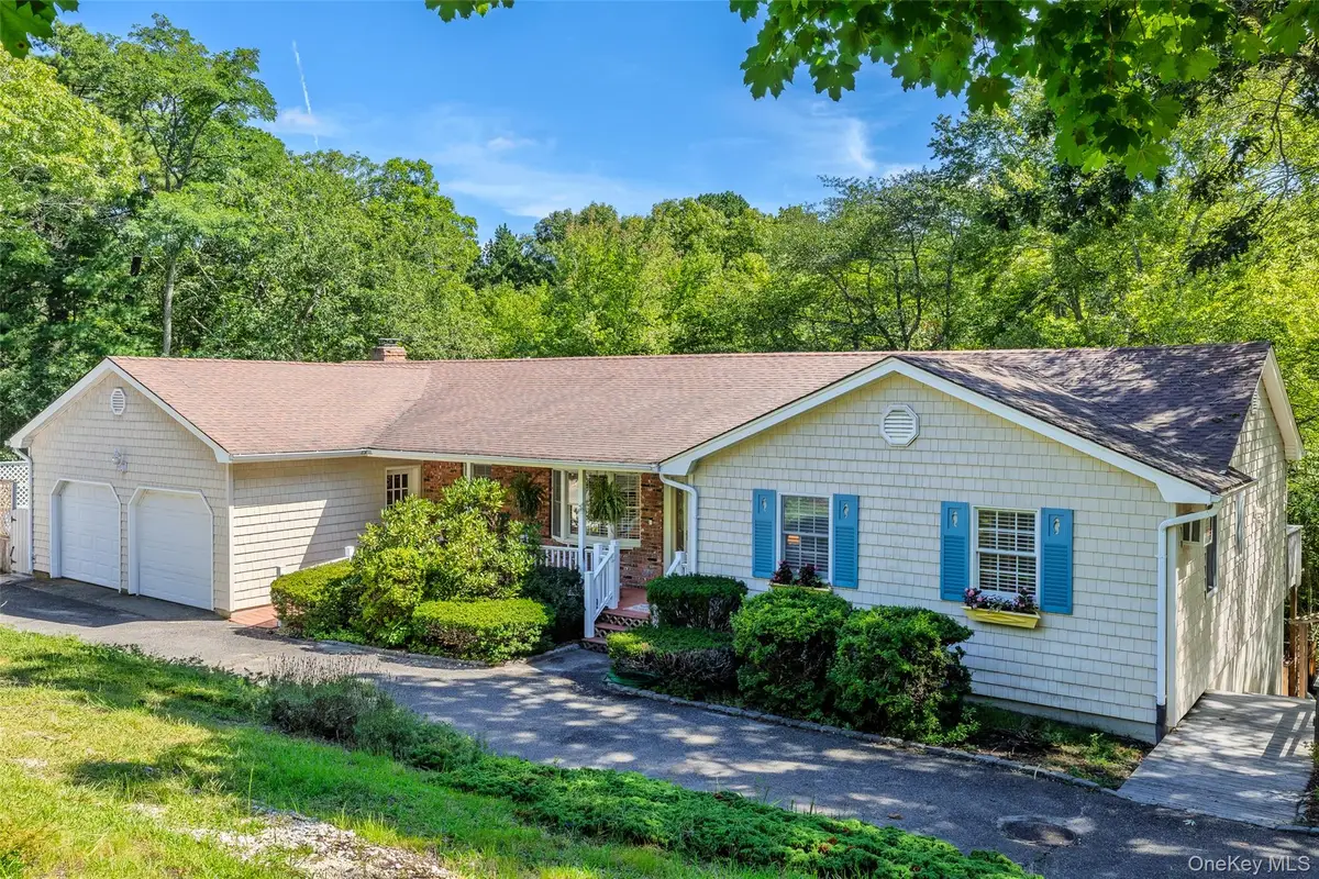 18 Beaver Lane W, Westhampton, NY 11977 - #1
