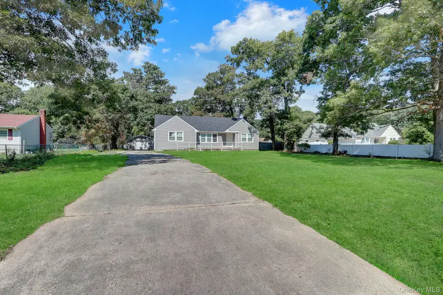 1987 William Floyd Parkway, Ridge, NY 11961 - #2