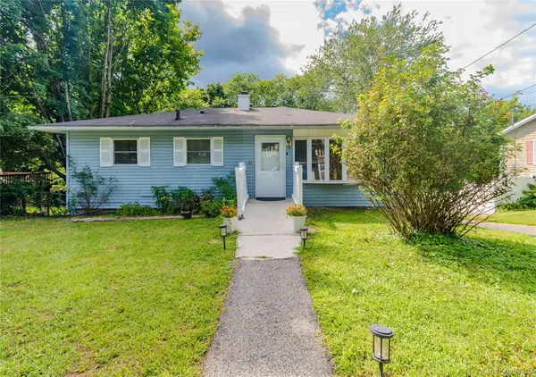 7 Fleetwood Drive, Newburgh, NY 12550