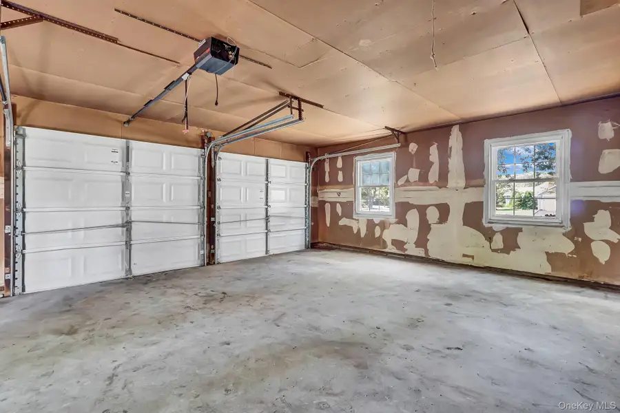 1343 Stony Brook Road, Stony Brook, NY 11790 - #3