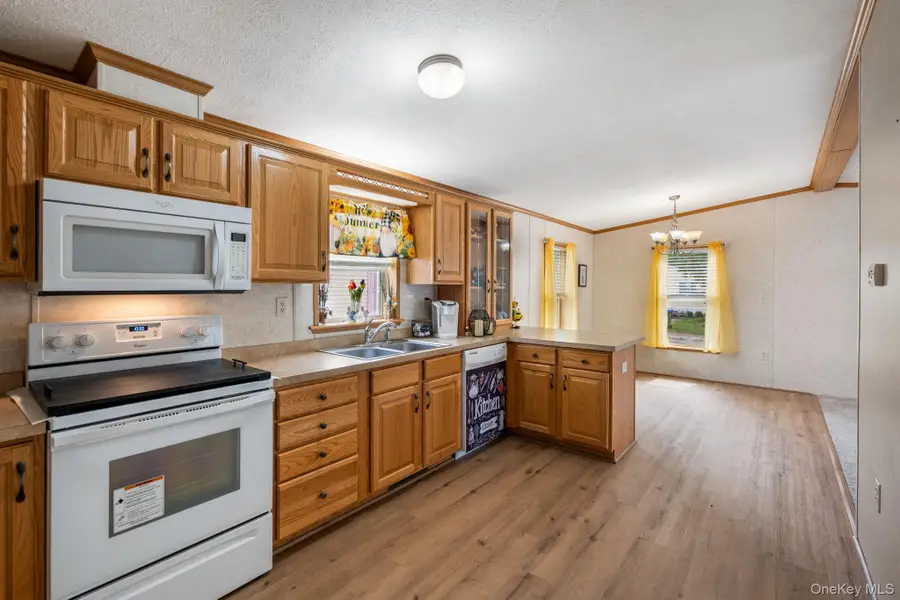 26 East Avenue, Washingtonville, NY 10992 - #2