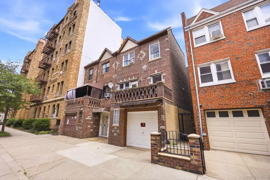 32-23 41st Street, Astoria, NY 11103 - #2