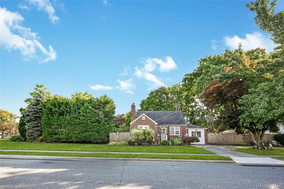 42 Spencer Street, Farmingdale, NY 11735 - #1