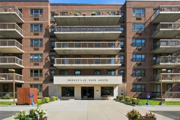 1376 Midland Avenue #105, Bronxville, NY 10708