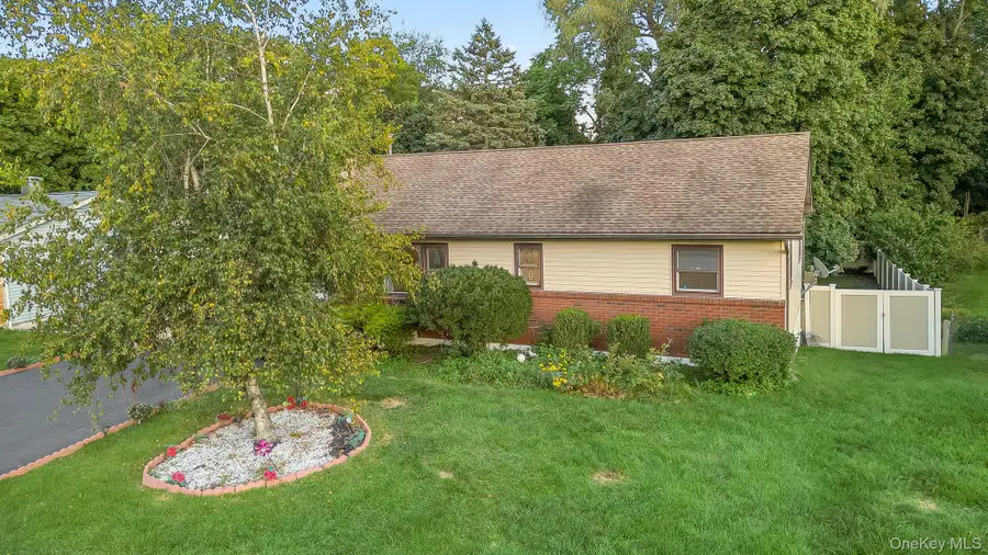 241 Garden Street, New Windsor, NY 12553 - #3