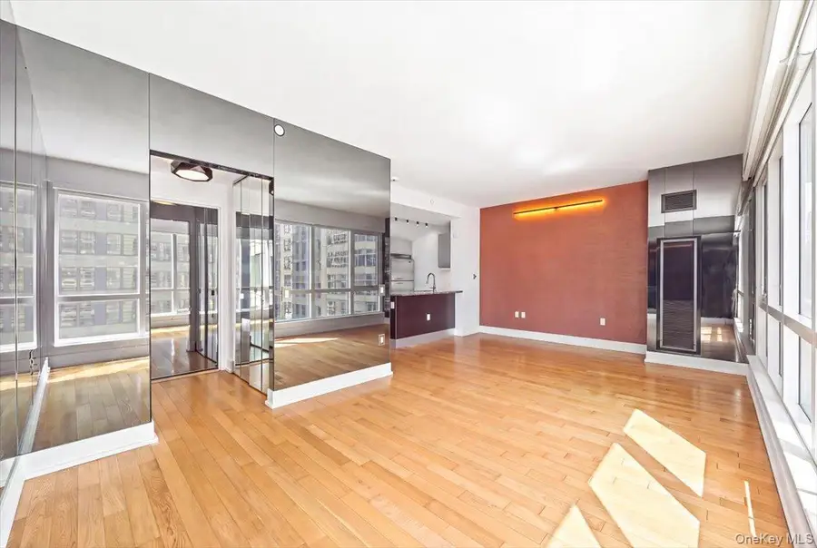 350 W 42nd Street #19I, Manhattan, NY 10036 - #3