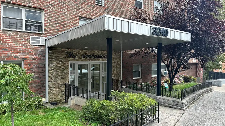 3240 Riverdale Avenue #3J, Bronx, NY 10463 - #2