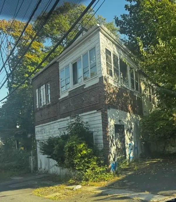 381 5th Avenue, New Rochelle, NY 10801