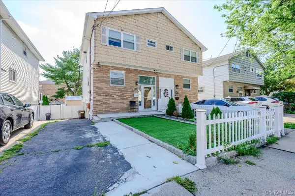 2406 Tiemann Avenue, Bronx, NY 10469