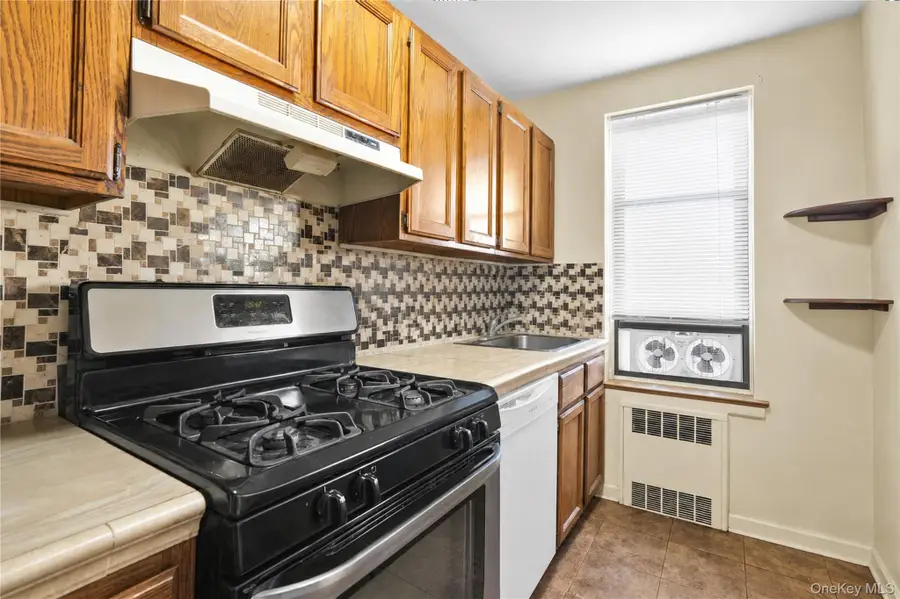 10507 APT 6B, For 66th Road #6b, Forest Hills, NY 11375 - #3