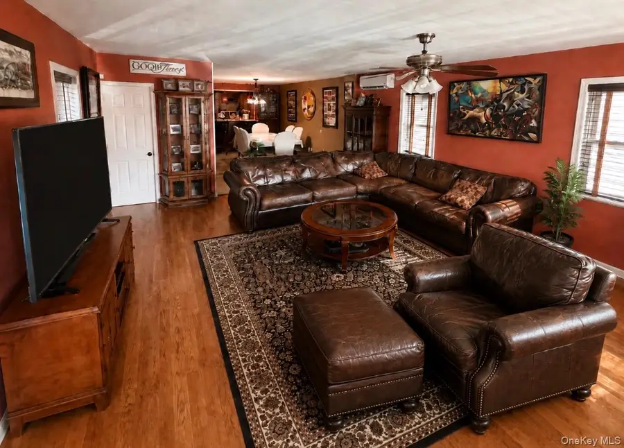 159 Sportsmans Avenue, Freeport, NY 11520 - #3