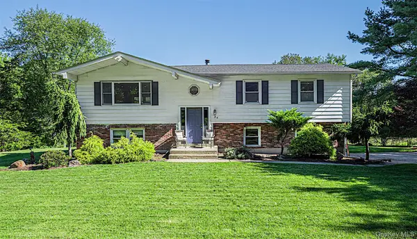 34 Waterbury Road, Warwick, NY 10990