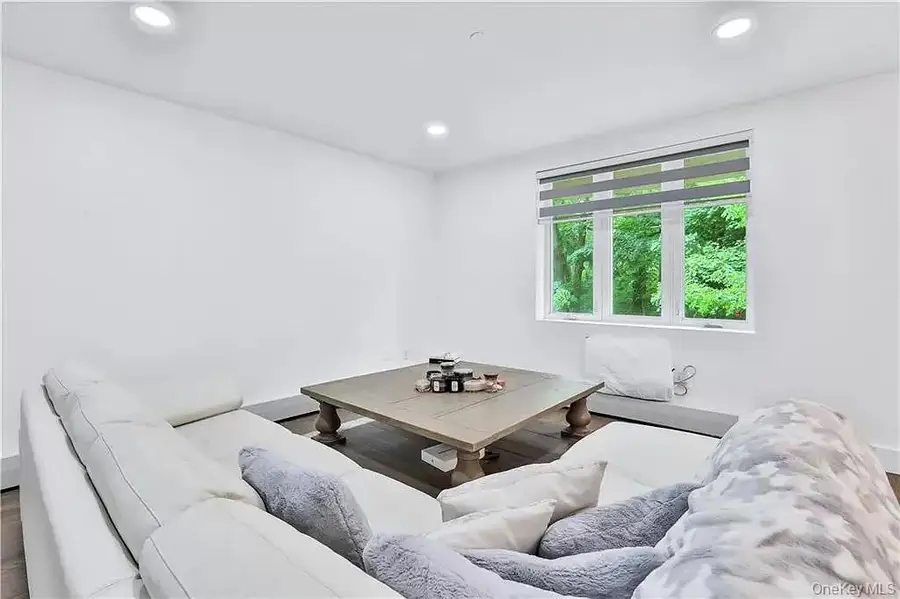 3368 Shore Parkway #2B, Brooklyn, NY 11235 - #3