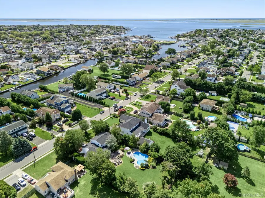 136 Ocean Avenue, Massapequa, NY 11758 - #2