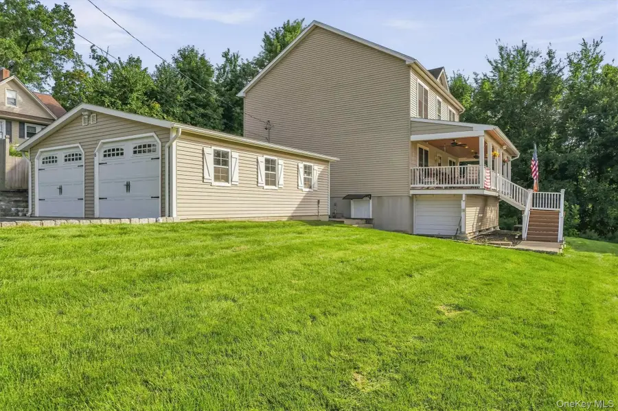 6 E Shore Road, Greenwood Lake, NY 10925 - #3