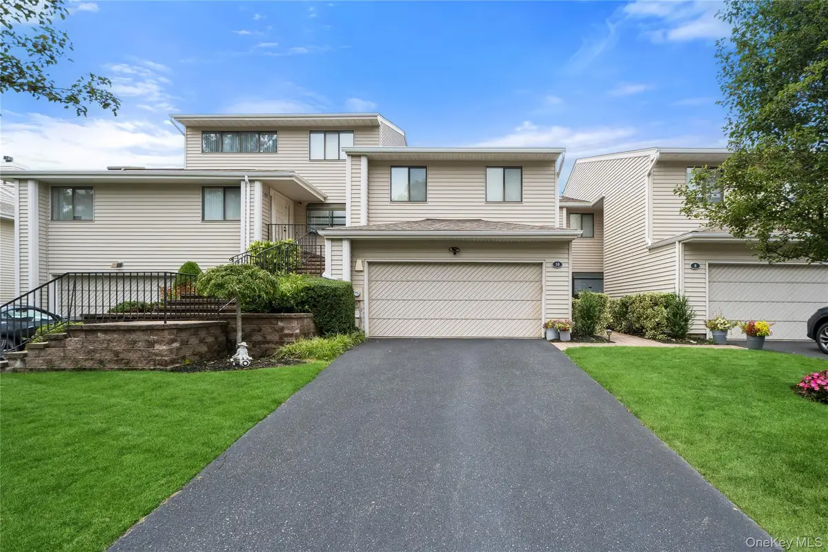 10 Pheasant Lane, Woodbury, NY 11797 - #1