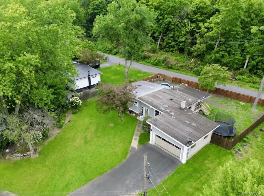 16 Exeter Road, Poughkeepsie, NY 12603 - #2