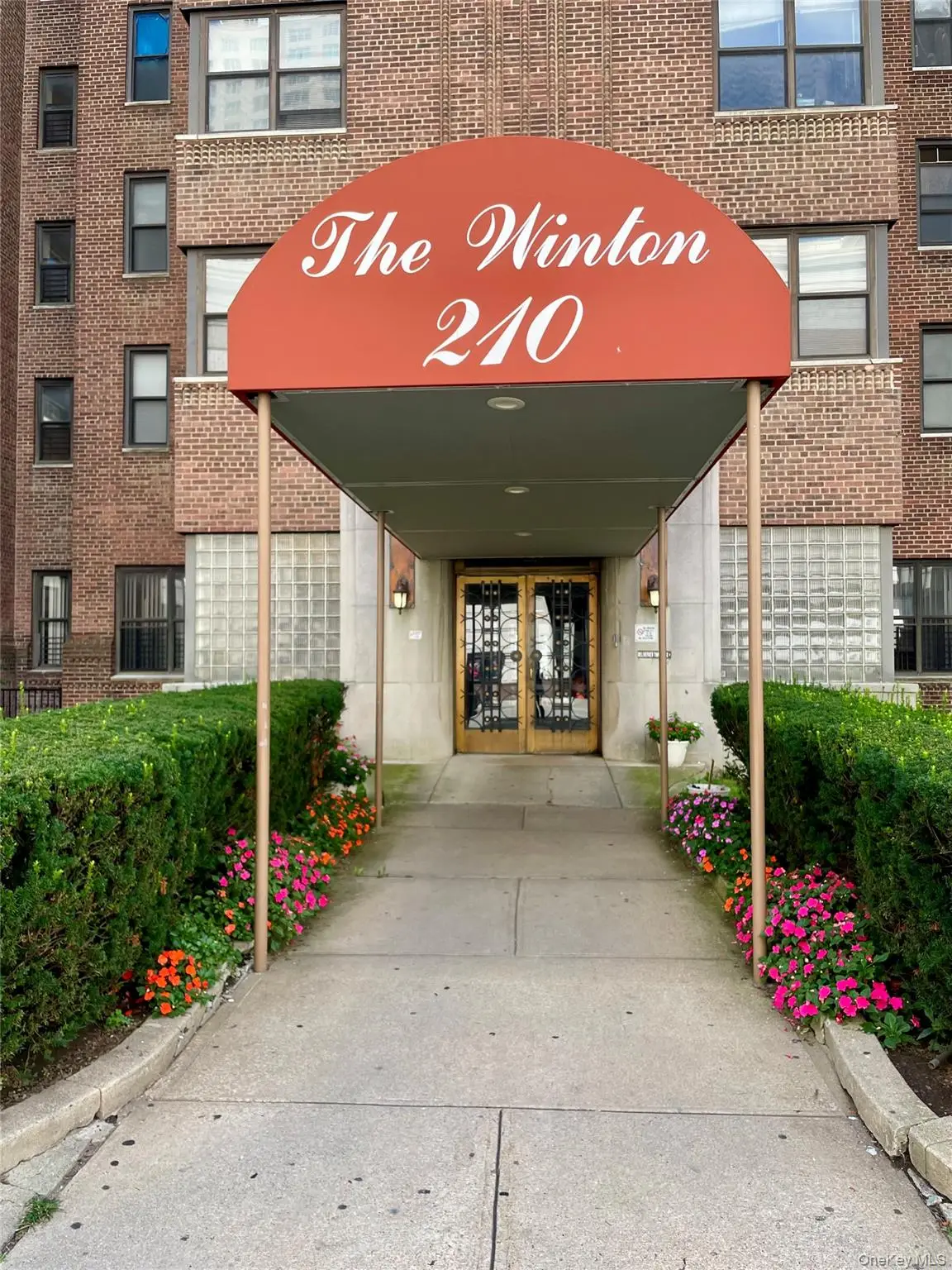 210 Martine Avenue #5D, White Plains, NY 10601 - #1