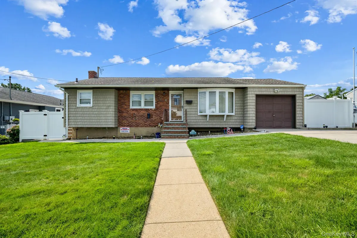 40 Elm Avenue, Farmingdale, NY 11735 - #1