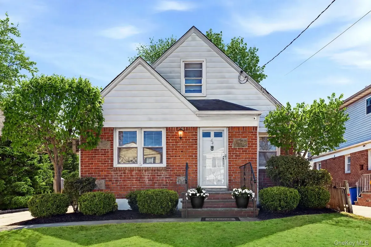 64 W Fenimore Street, Valley Stream, NY 11580 - #1