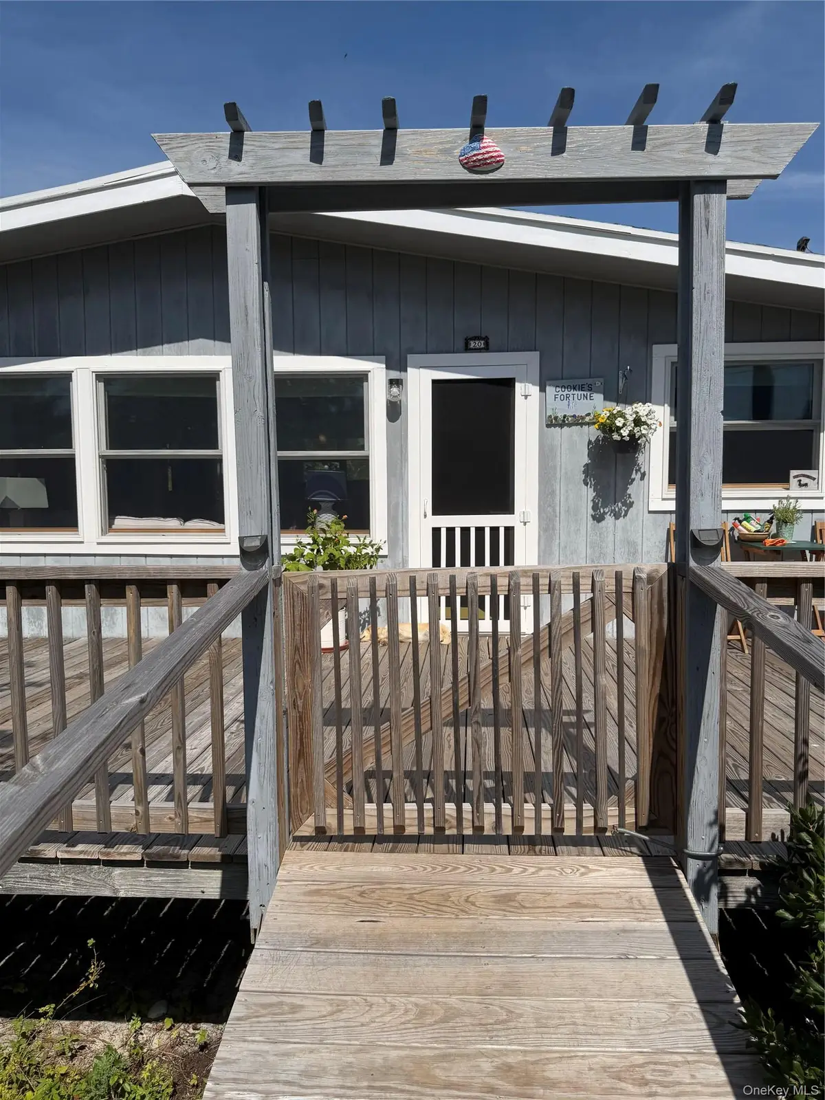 20 Spindrift Walk, Fire Island, NY 11772 - #1