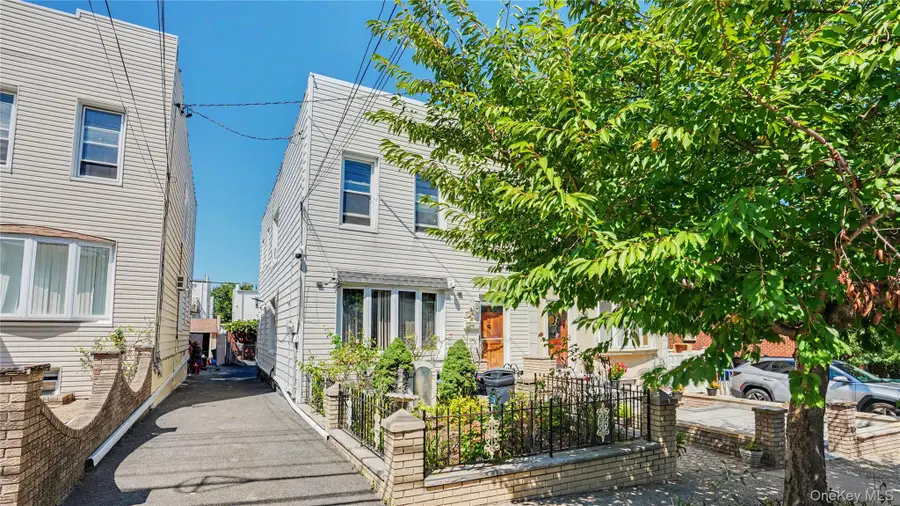 2977 Harding Avenue, Bronx, NY 10465 - #2