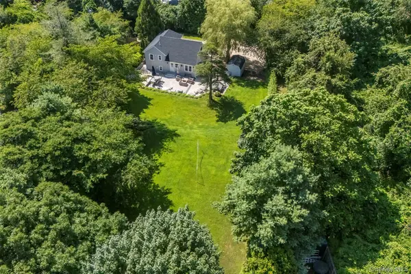 845 County Road 39, Southampton, NY 11968