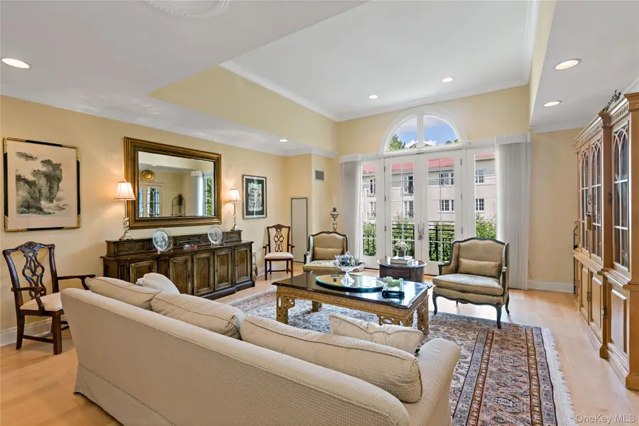 427 Trump Park, Shrub Oak, NY 10588 - #2