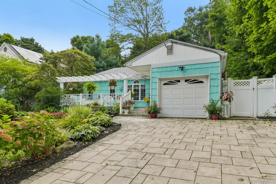 28 Forest Drive, East Northport, NY 11731 - #3