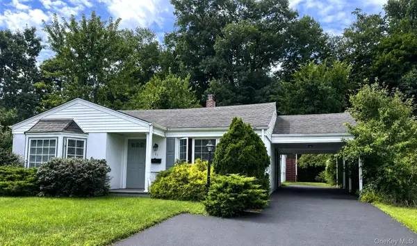 61 N Magnolia Street, Pearl River, NY 10965